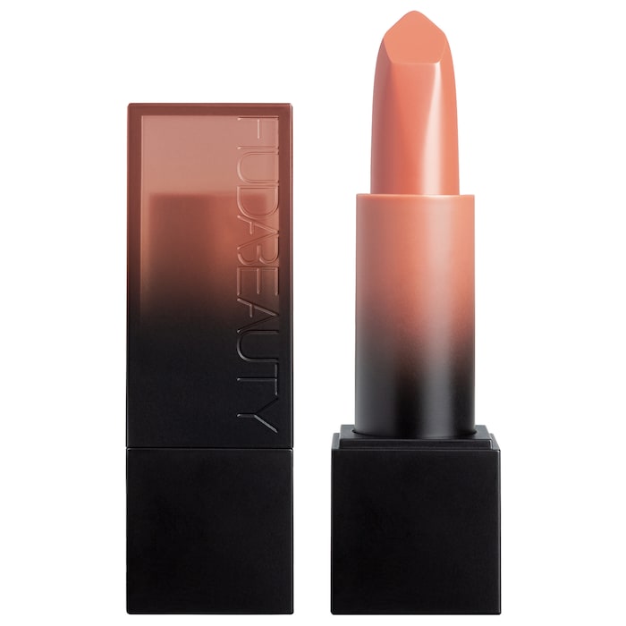 huda beauty hustla lipstick