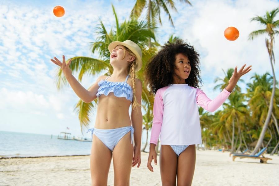 Why Are Synthetic Fabrics Used In Swimwear, Blog