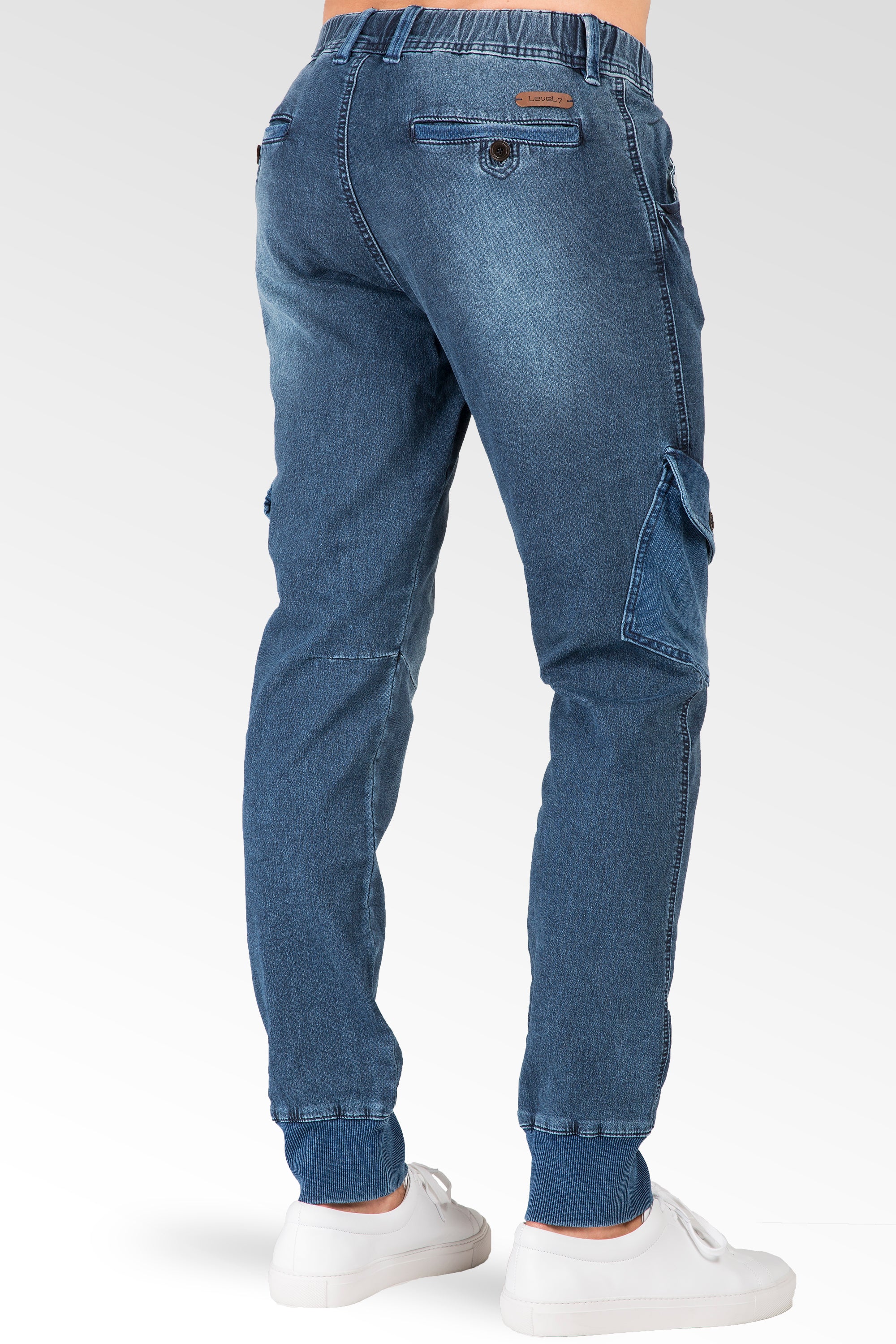 reservoir lip hoe te gebruiken Level 7 Men's Cargo Pocket Medium Blue Knit Denim Jogger Pants Premium Denim  – Level 7 Jeans
