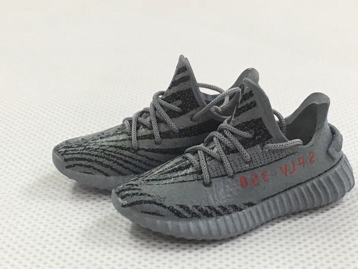 yeezy boost 35 v2 beluga black