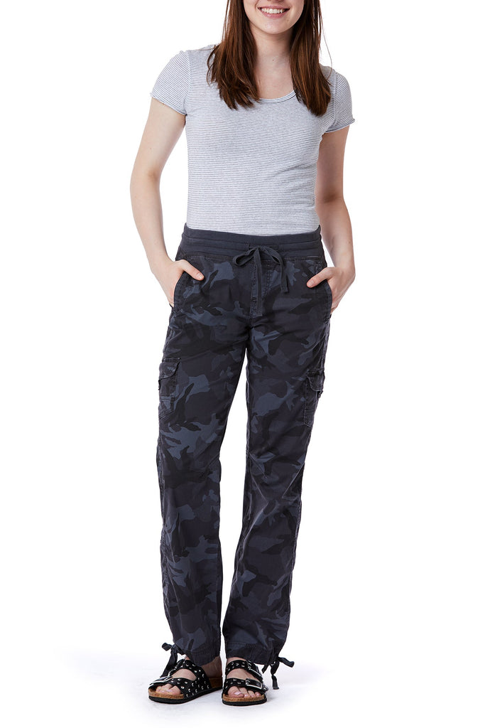 Lilah Camo Convertible Pants for Women | UNIONBAY