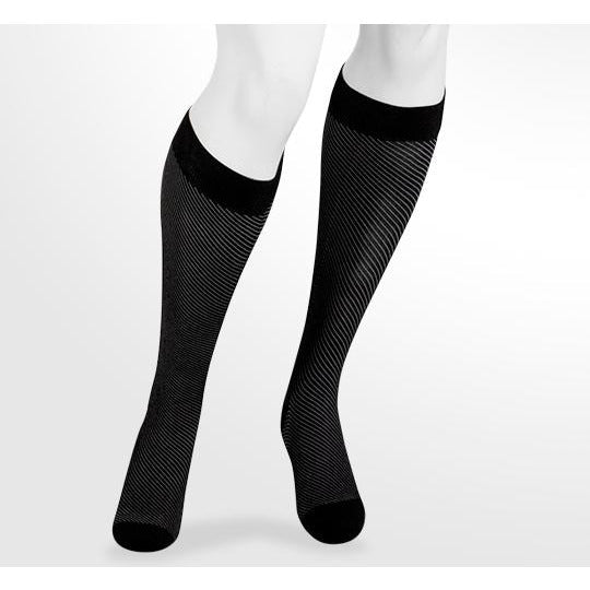 TRUFORM Medical Compression Stockings Knee High Small Black (8875