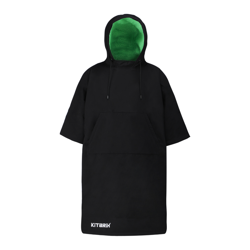 The KitBrix Poncho - Black & Green | Extra 15% off with our exclusive Code ’CYCLINGBARGAINS15’