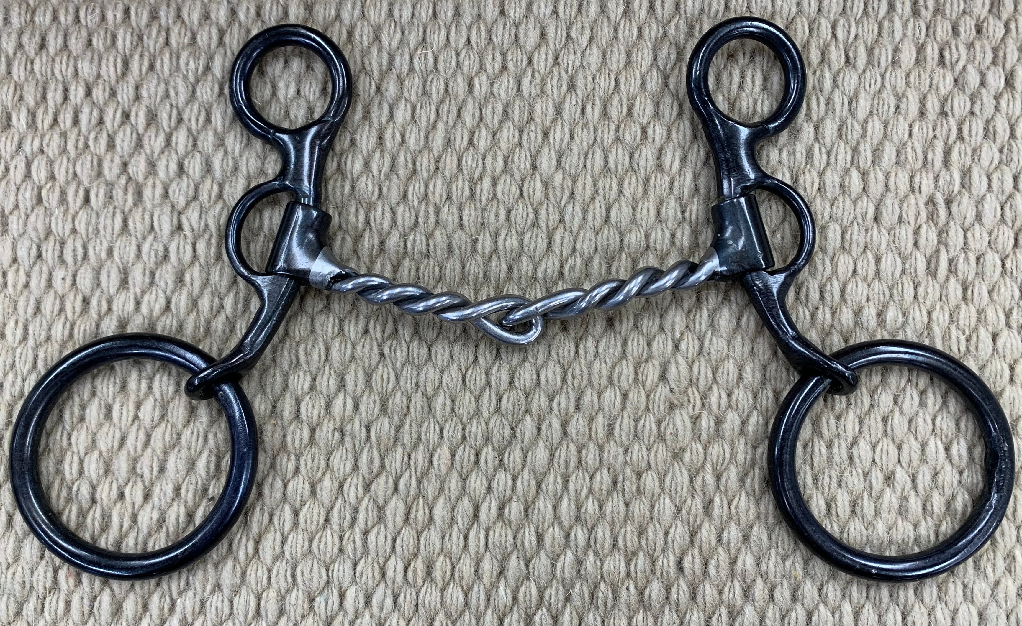 BIT - DT101 - Dutton Old Cowboy Twisted Snaffle