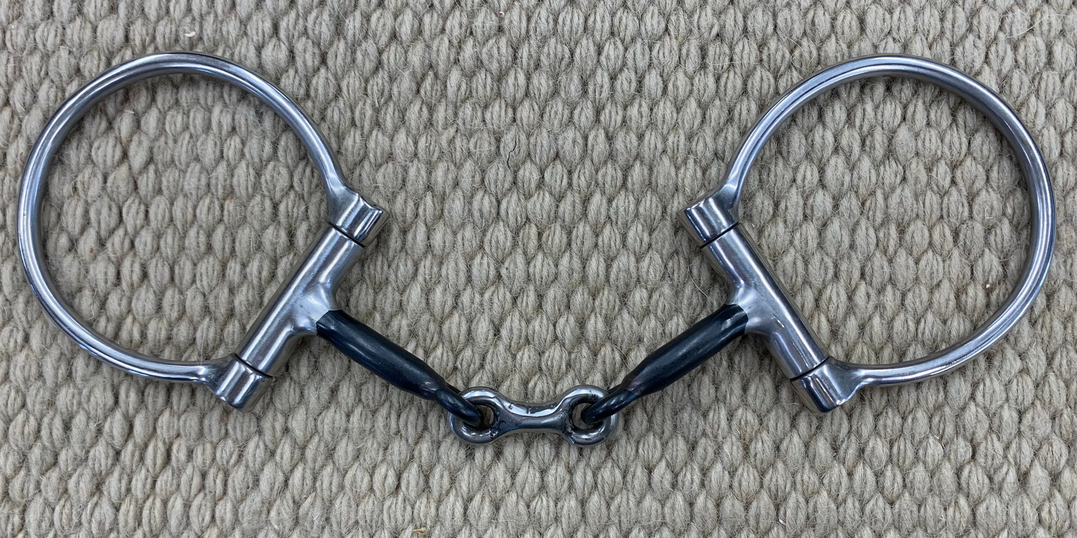BIT - RM43 - Reinsman Diamond R D-Ring Dogbone