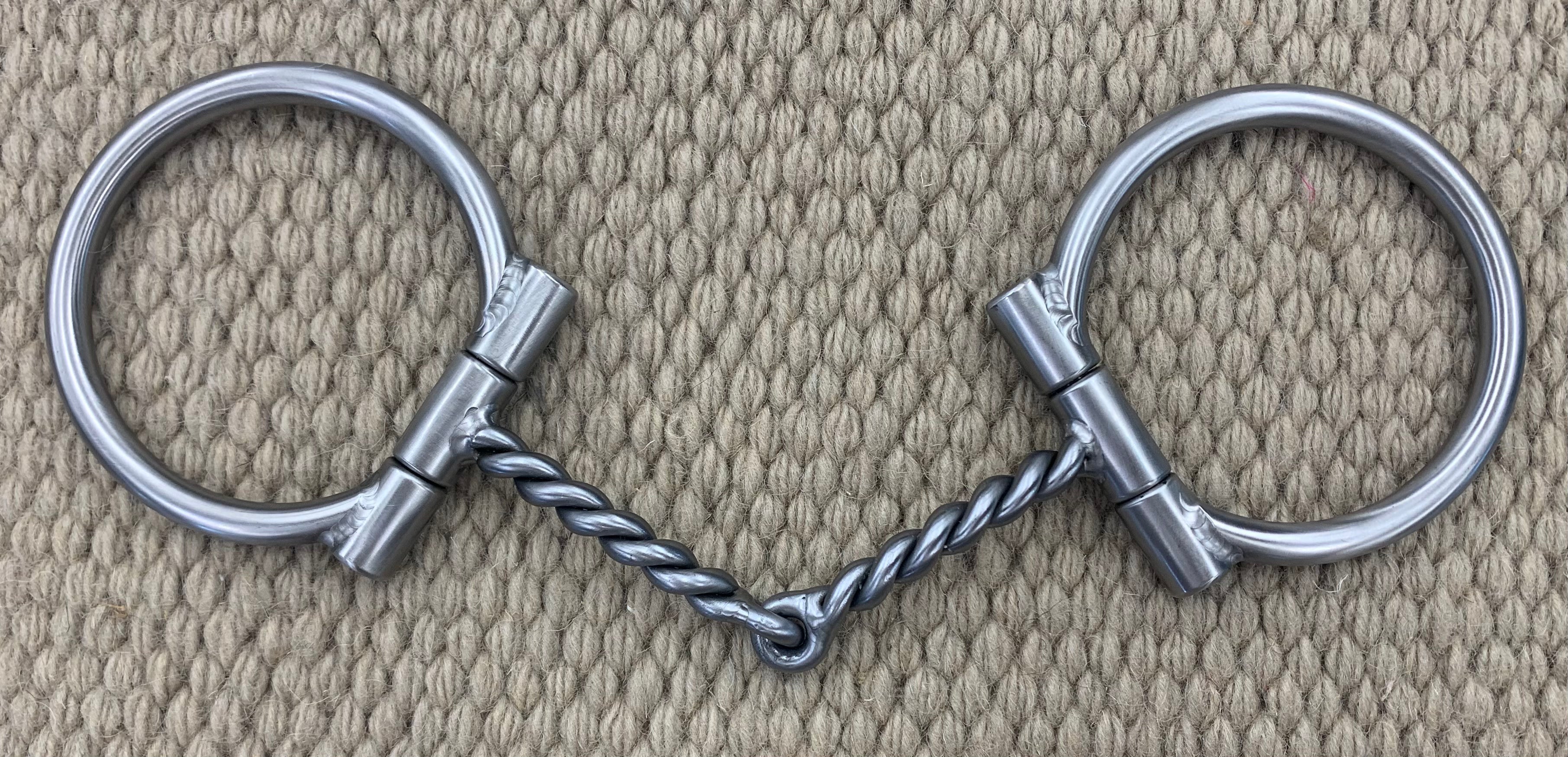 BIT - TB39 - Tom Balding D-Ring Medium Twist Snaffle