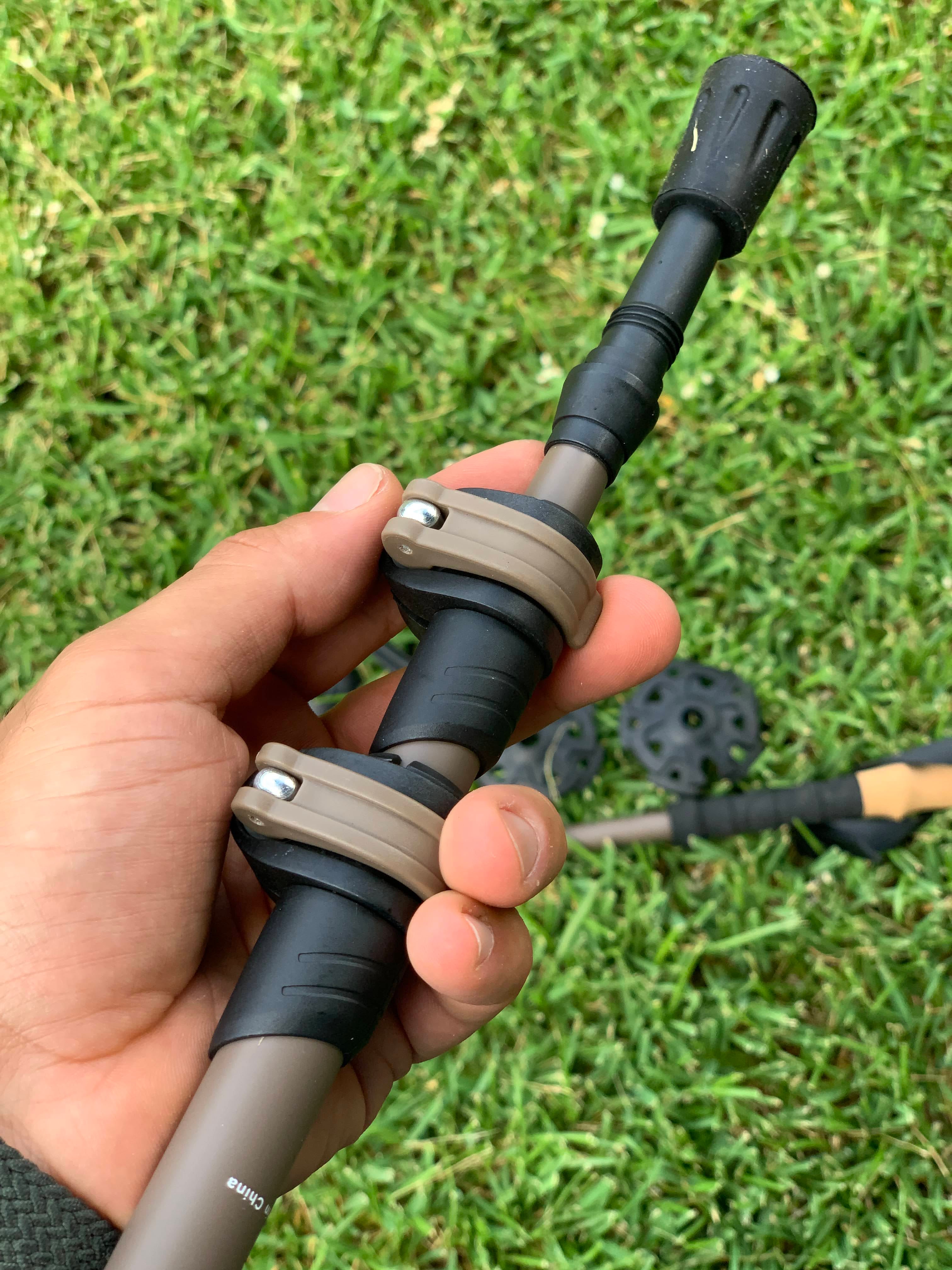 Locking mechanism trekking poles