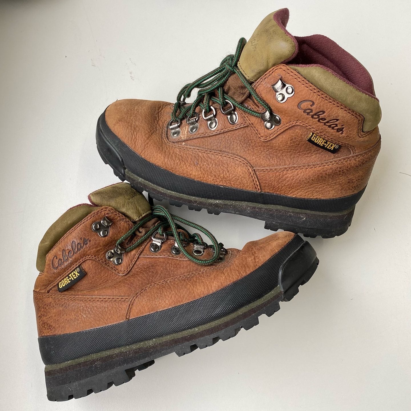 90s Goretex leather hiking boots. Wmns 7 – Vintage Sponsor