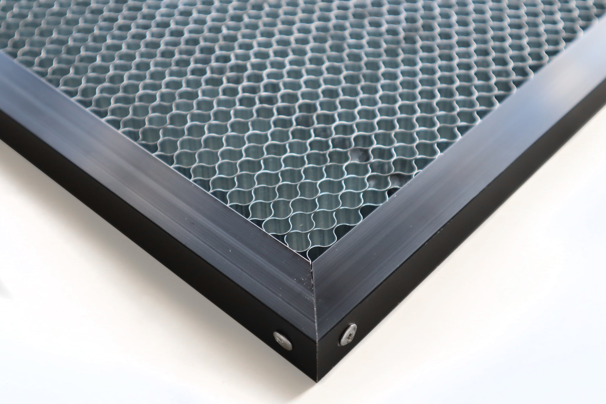 600mm x 400mm Honeycomb Bed – smokeandmirrors
