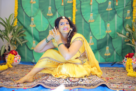 Tanvi Sharma in Sonam Luthria's Azmi Outfit