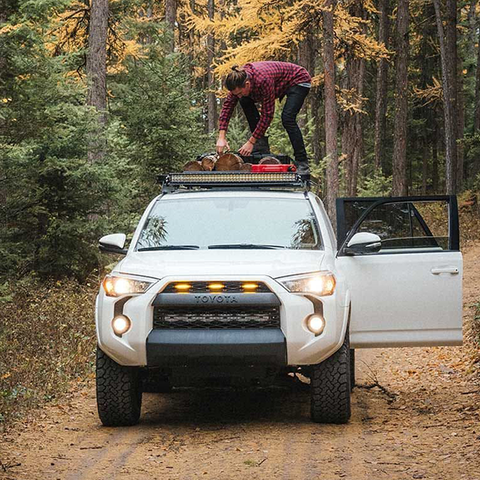 how much weight can the front runner 4runner roof rack hold?