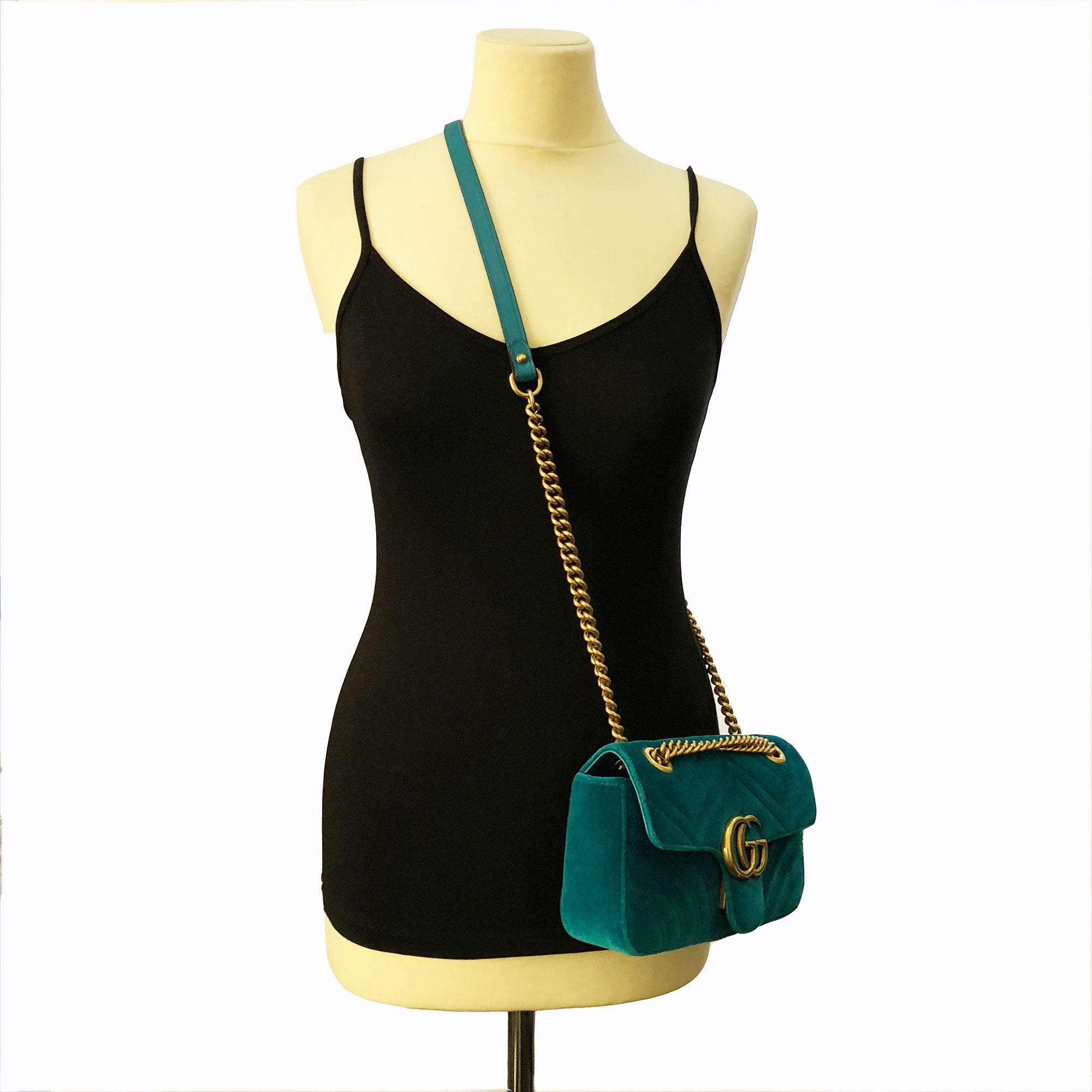 Gucci GG Mini Marmont velvet shoulder bag – Garderobe
