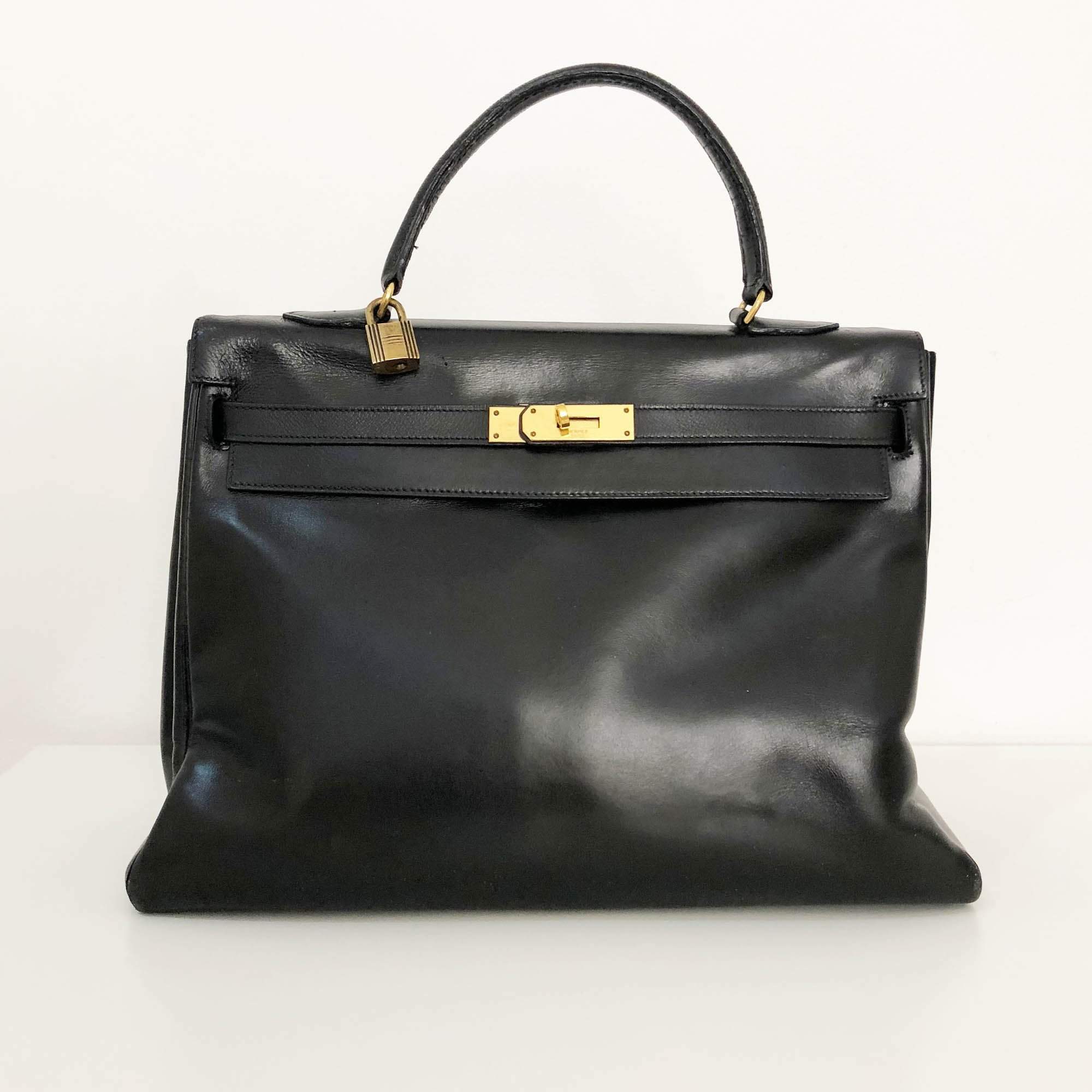 Hermes Vintage Black 35 Kelly Bag – Garderobe