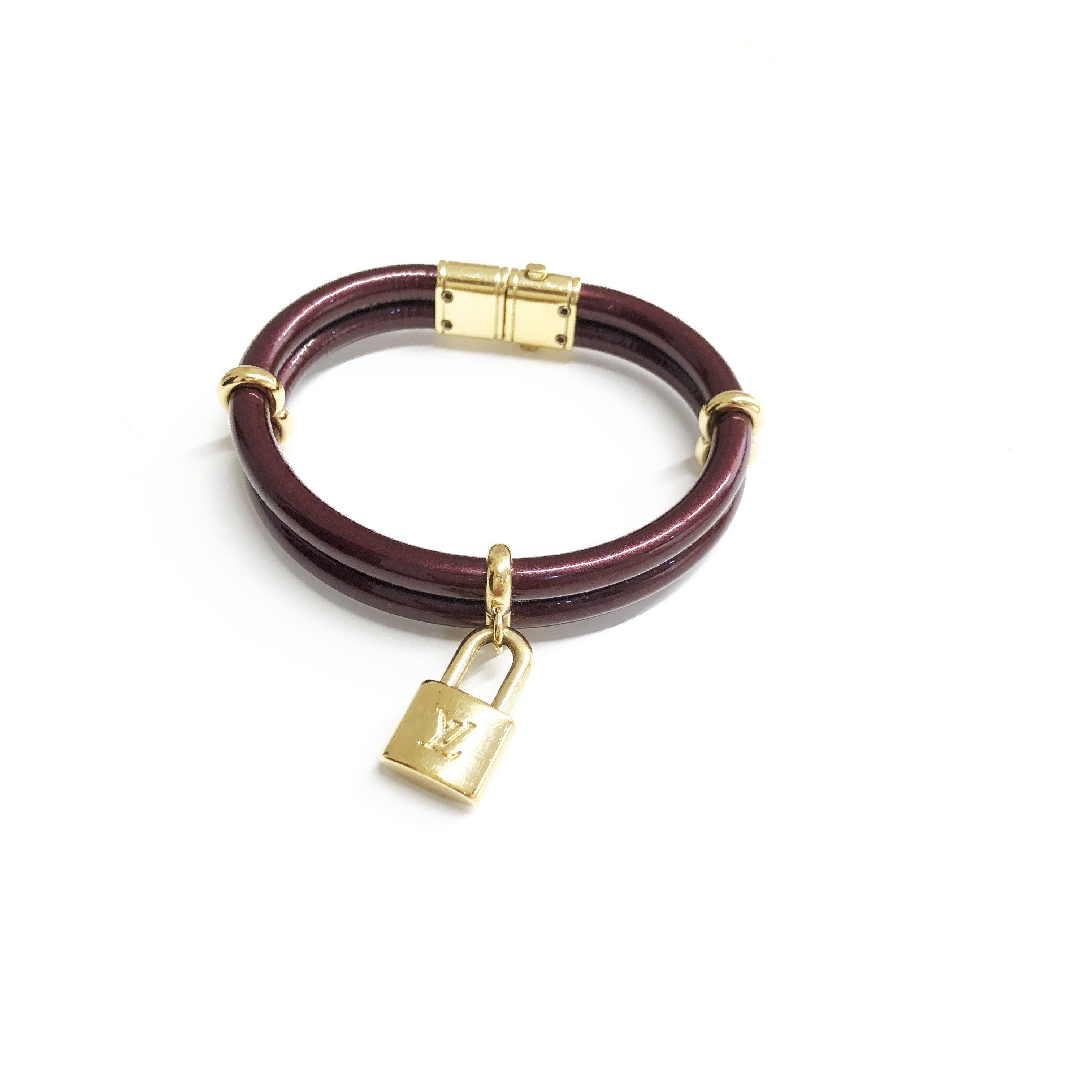 Louis Vuitton Burgundy Patent Keep It Twice Bracelet Garderobe