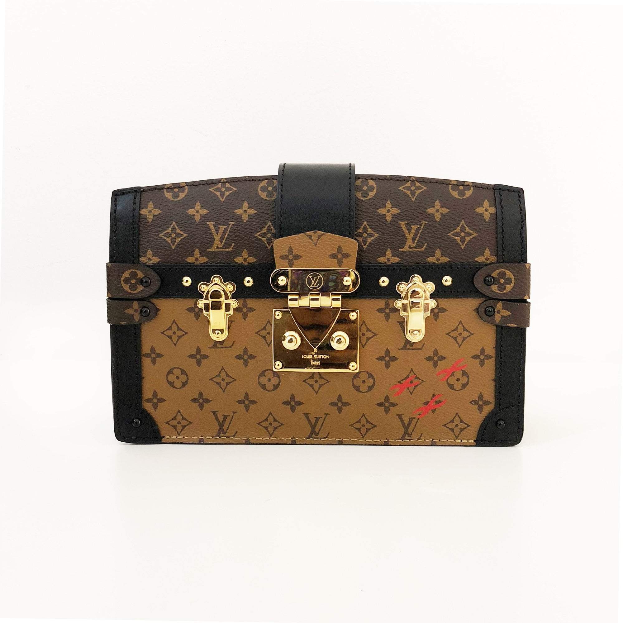 lv trunk clutch ราคา มือสอง