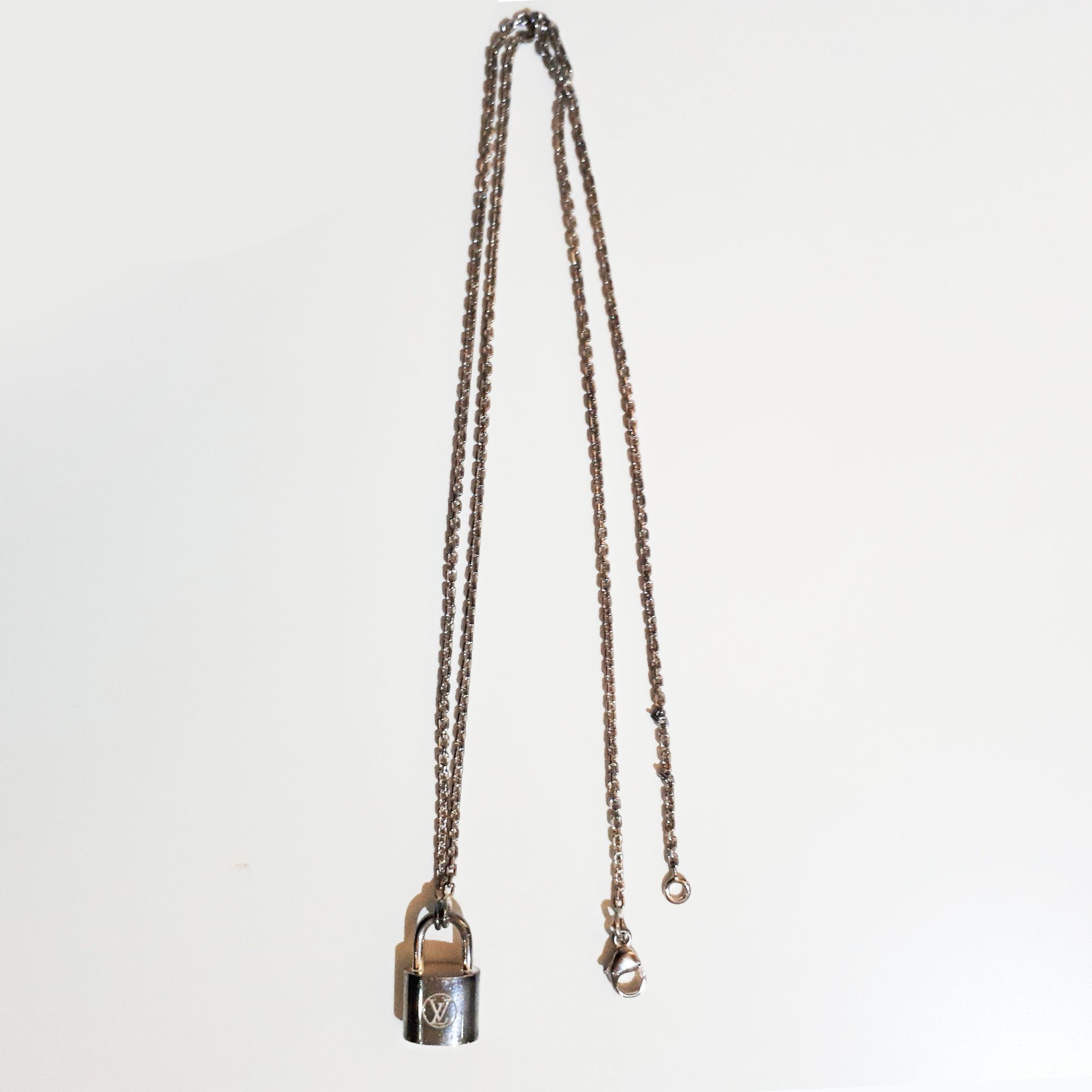 LOUIS VUITTON NECKLACE - GOLD-PLATED - KOBI KOACHMAN SHOP (KKS)