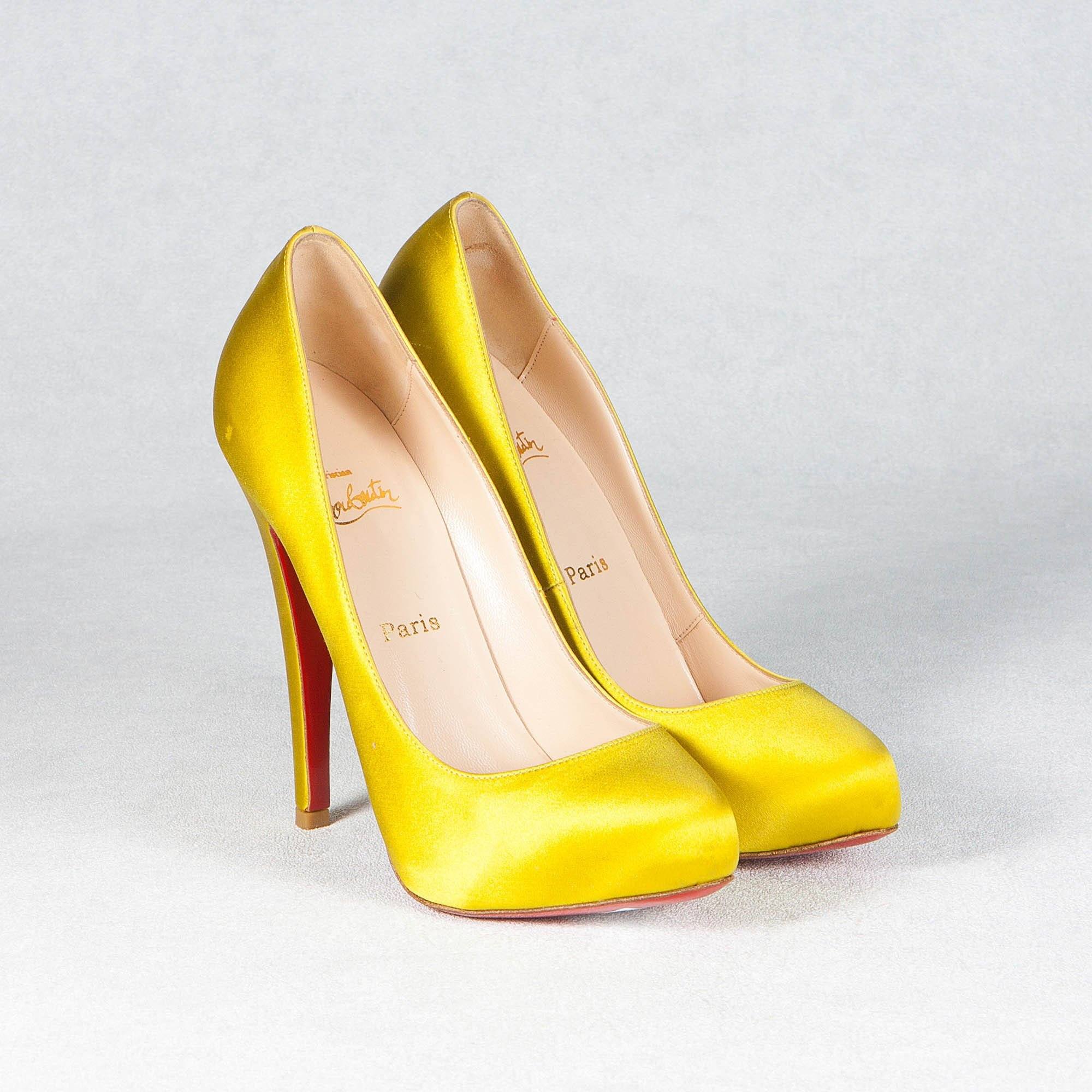 mustard satin shoes