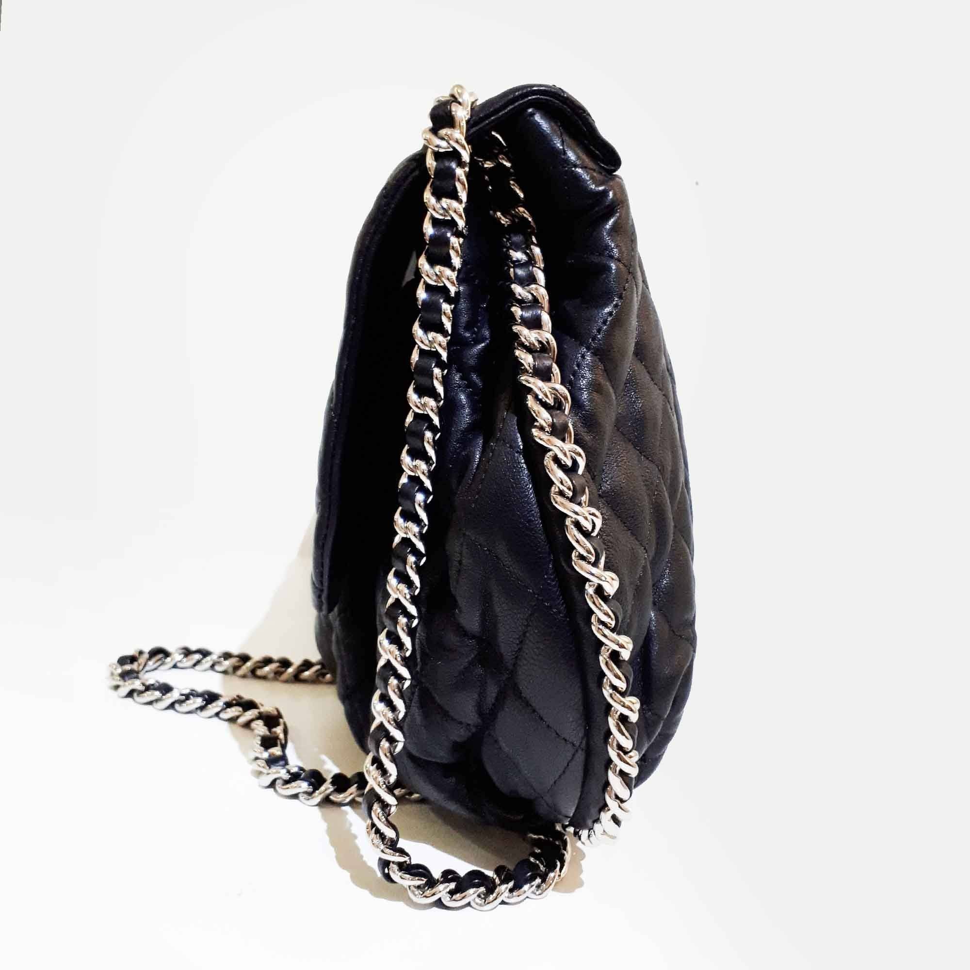 Chanel Aged Lambskin Chain Around Large Crossbody Bag – Garderobe