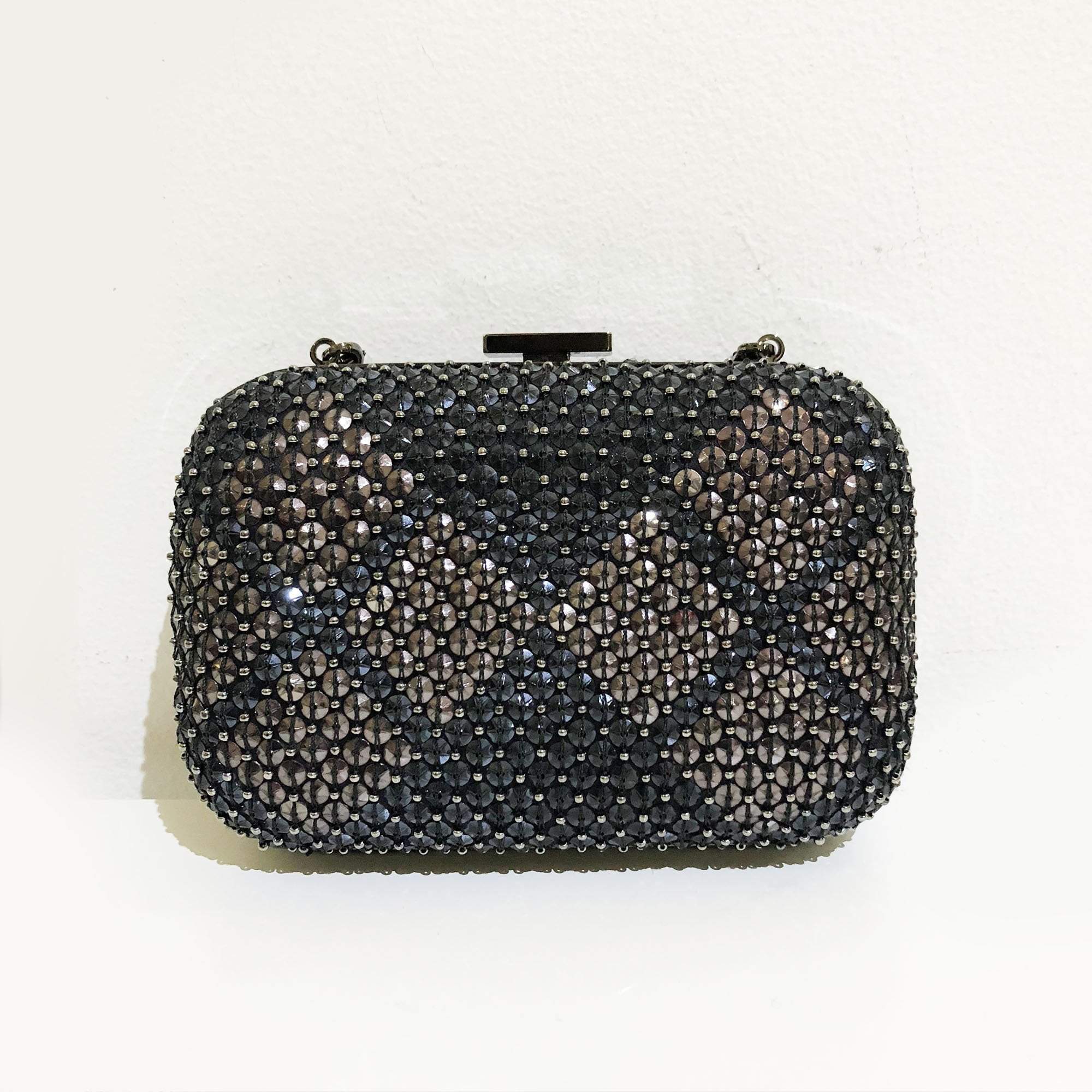 Gucci Studded Clutch Purse with Chain – Garderobe