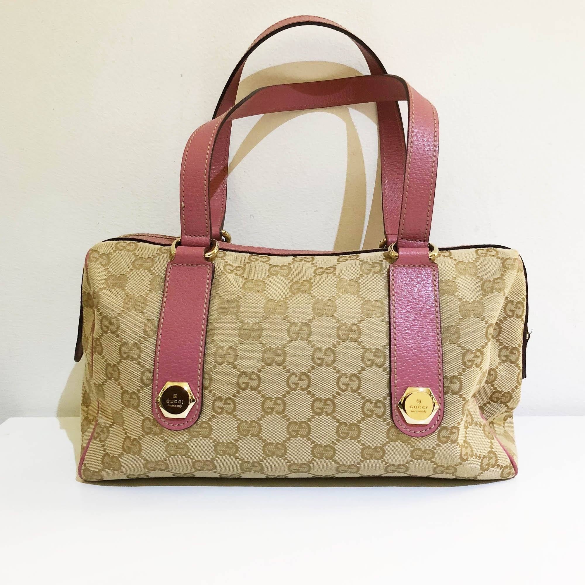Gucci GG Logo Print Canvas Shoulder Bag – Garderobe