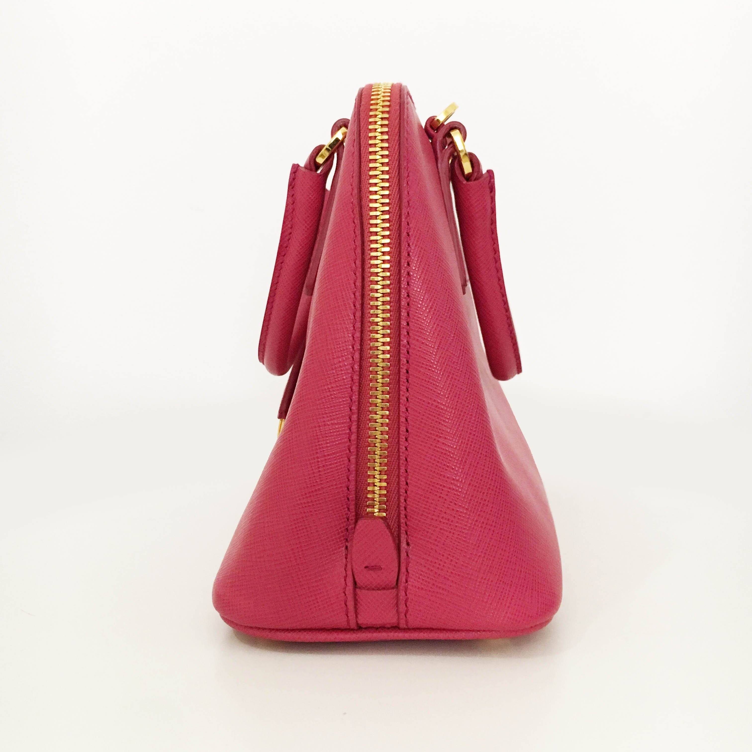 Prada Saffiano Promenade Bag Small Pink – Garderobe