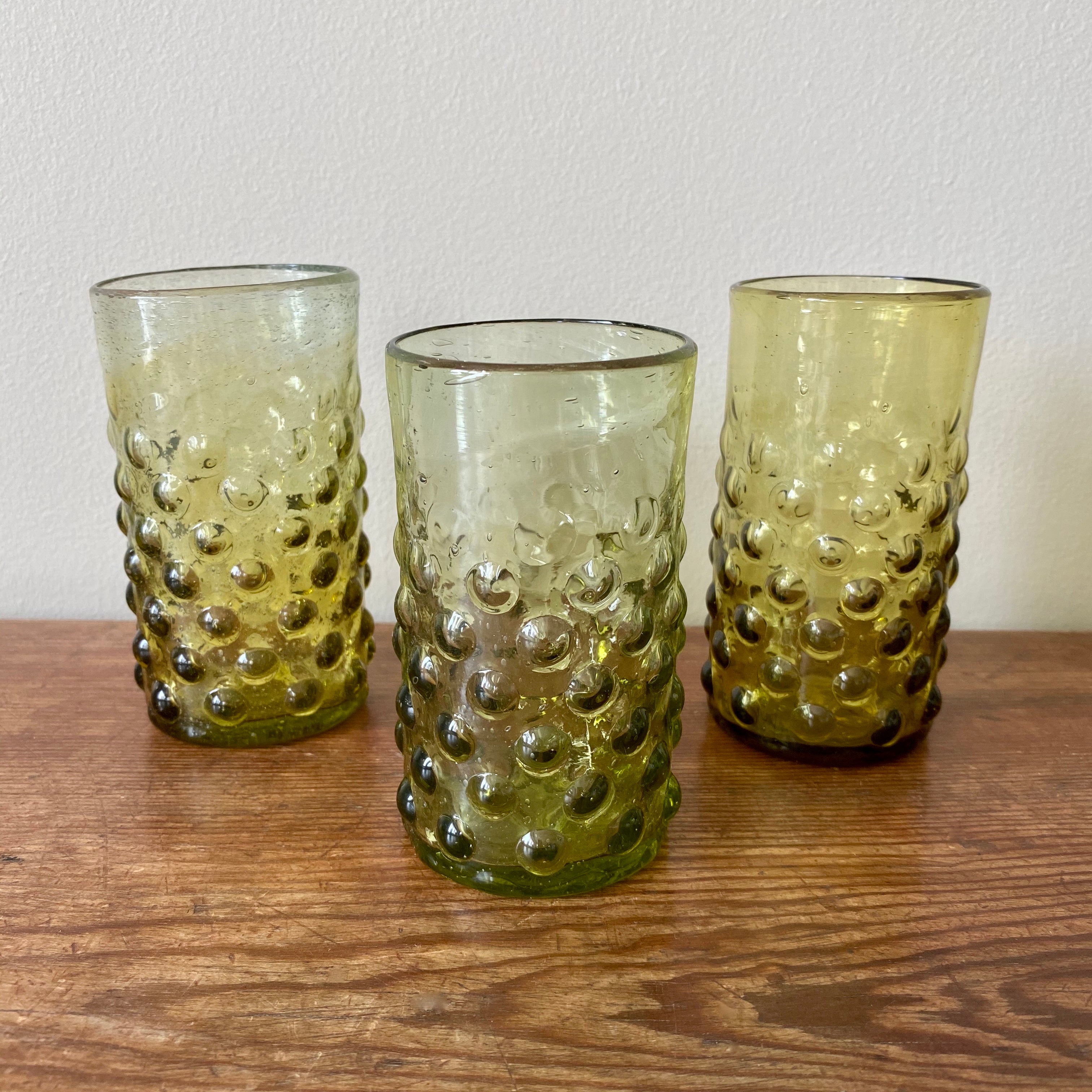 Bubble Glass Tumbler in Olive