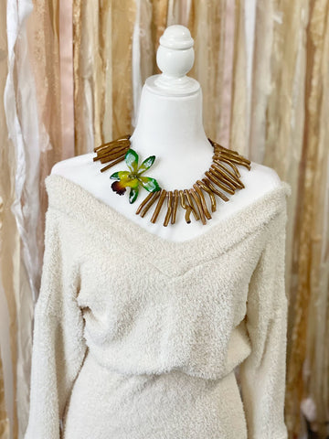 chunky flower statement necklace