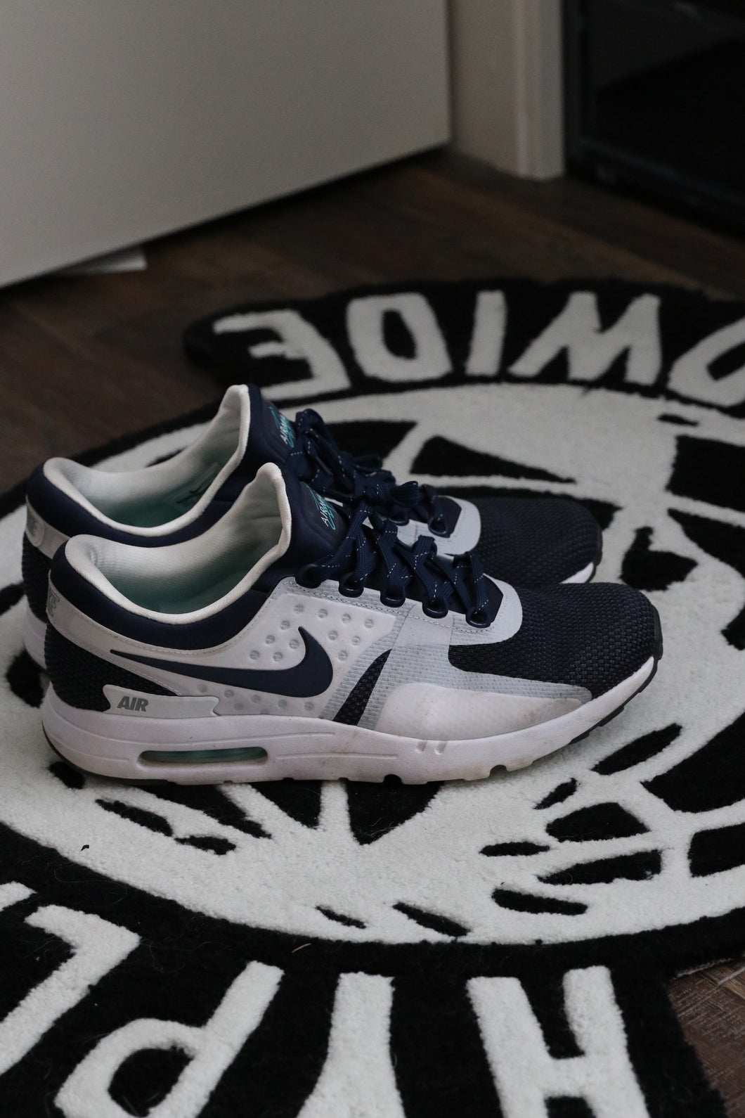 nike air zero qs