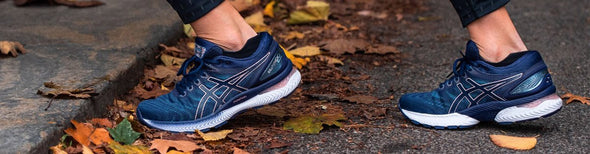 afstuderen Prooi mengen ASICS GEL-Nimbus 22 Running Shoes – Holabird Sports