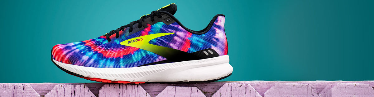 brooks launch tie dye