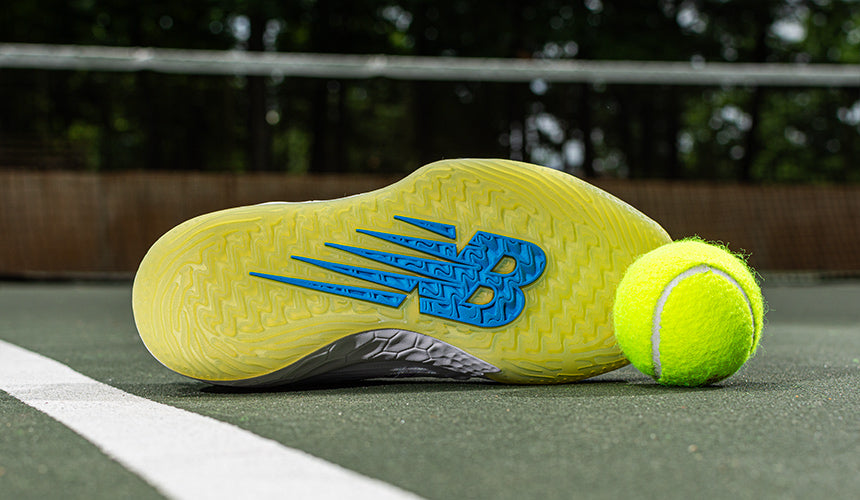 new balance tennis trainers