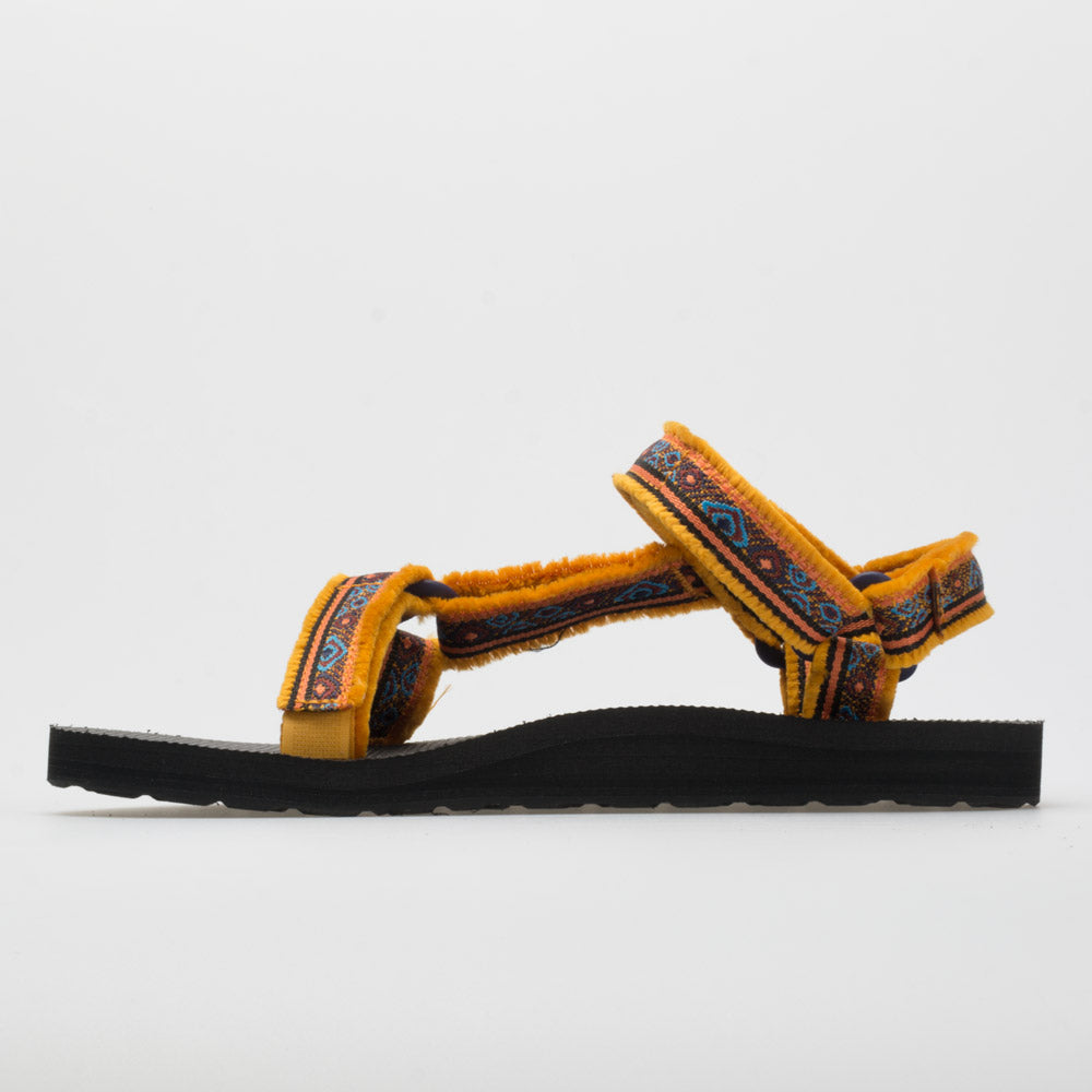 nike sunflower sandals