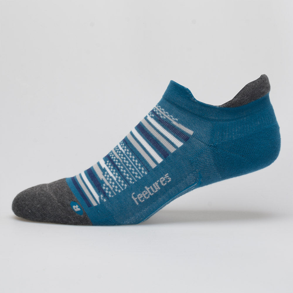 feetures elite max cushion socks