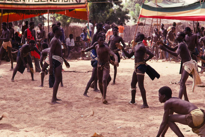 Senegalese Lutte Wrestling, Many Wrestlers, Senegal – Jay Maisel