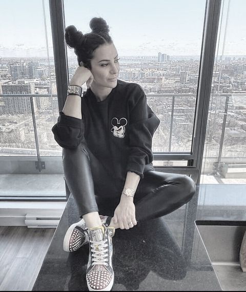 Maggie Semaan wearing Hip and Bone Trippy Crewneck Black