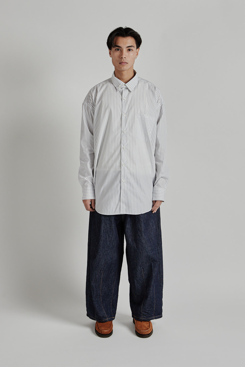 Is ness Nu Venti Long Shirt White Navy Stripe 23
