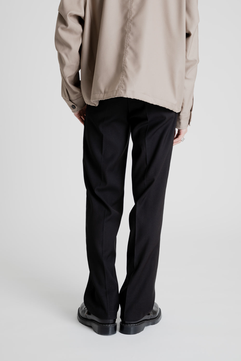 Uniform Bridge Wide Slacks Pants in Black - Zettnmk