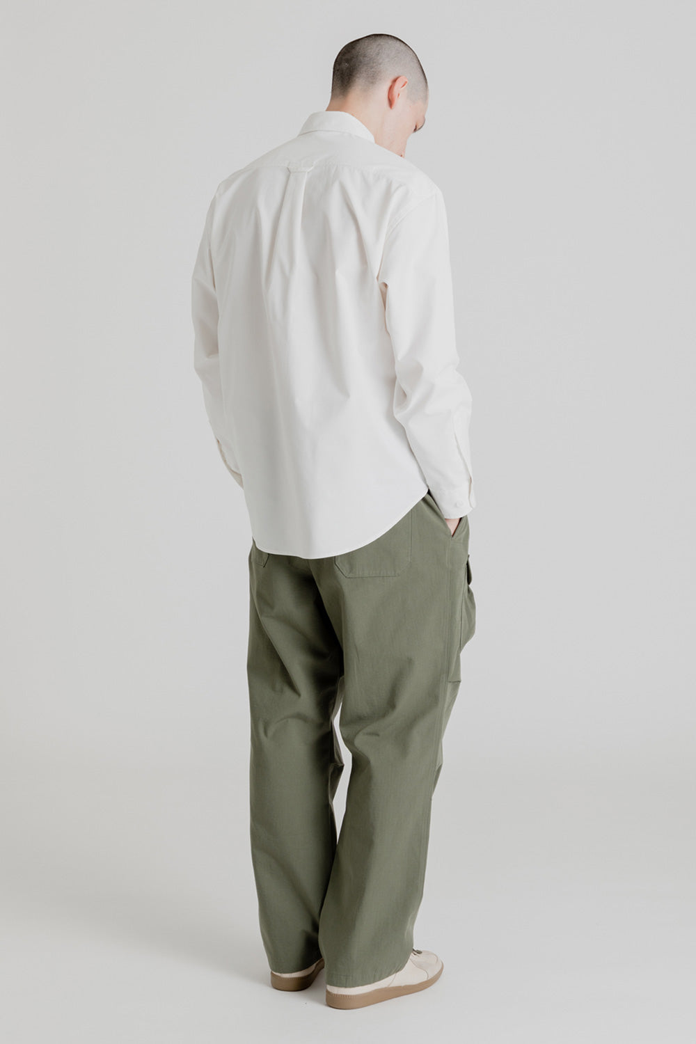 Frizmworks Army Two Tuck Relaxed Pants in Olive | Wallace Mercantile S