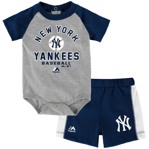 Yankees Baby Clothes: BabyFans.com – babyfans