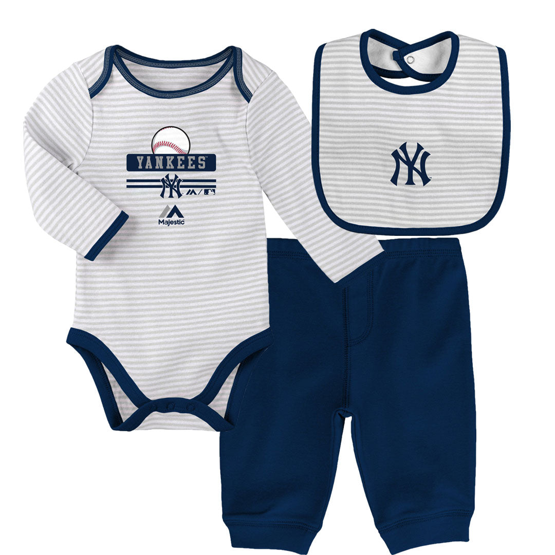 baby yankees onesie