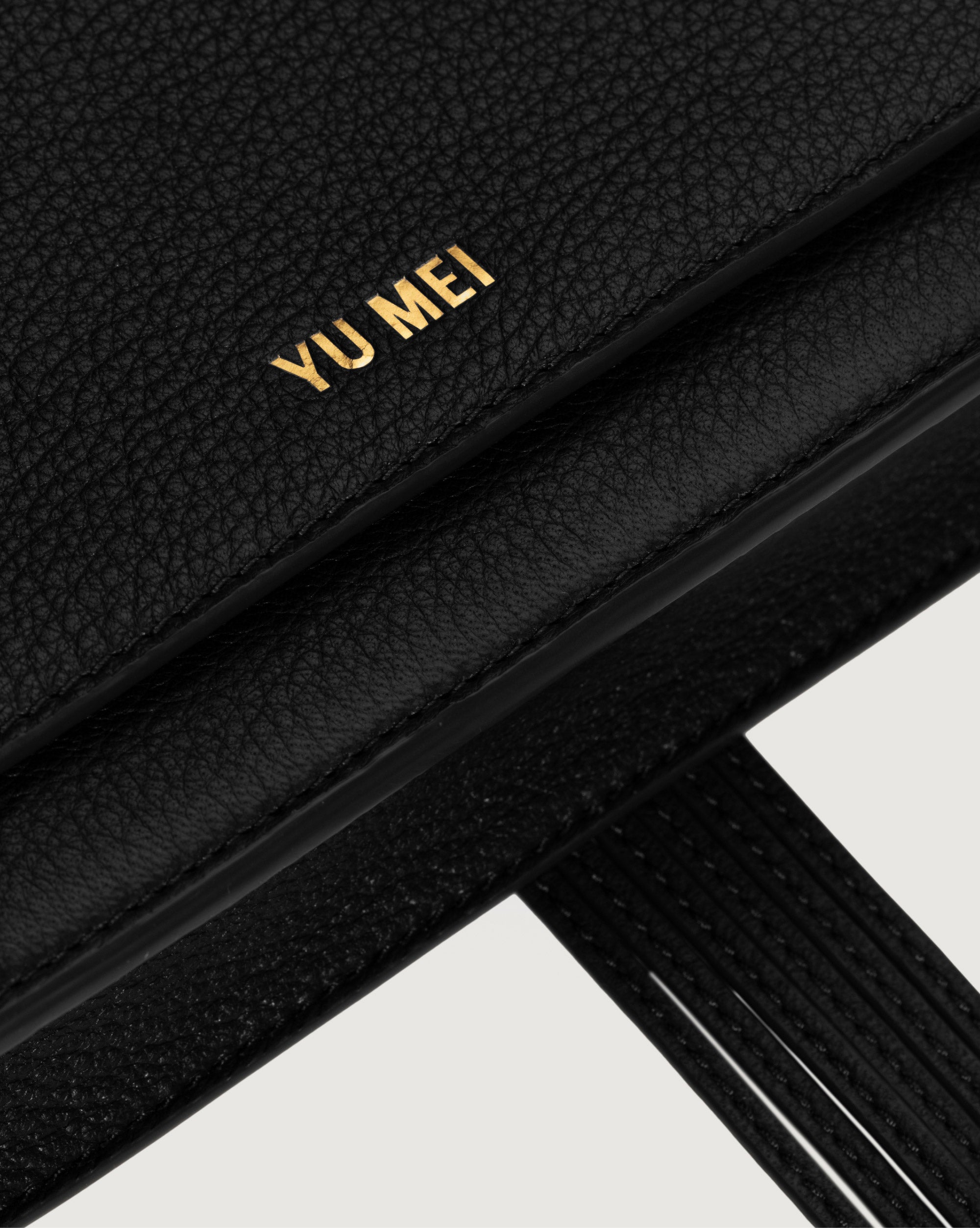 Ví cầm tay nam da cá sấu Clutch Pincol - Lavatino