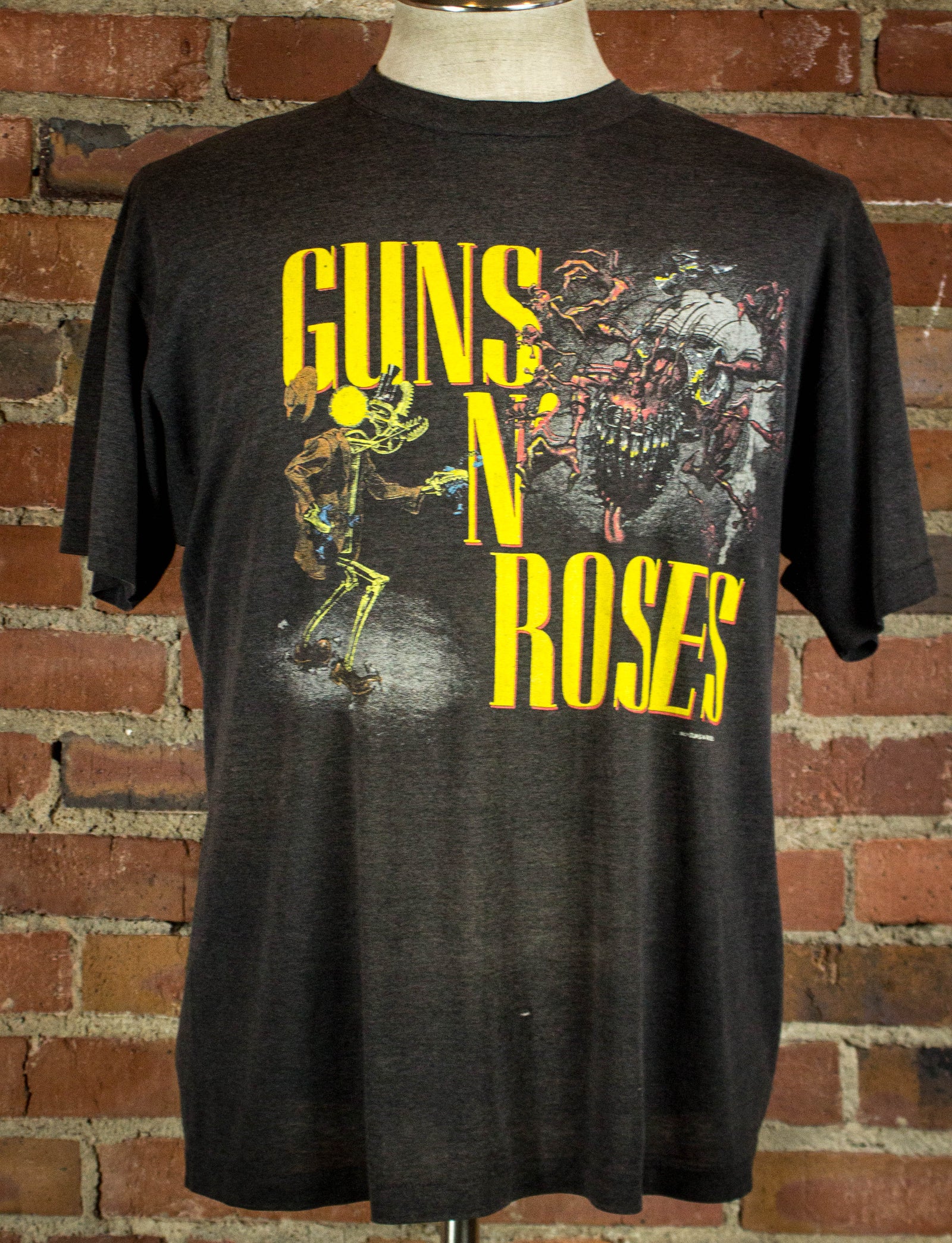 Vintage Guns N Roses 1987 1st Tour Dates Appetite For Destruction Tour  Black Concert T Shirt XL