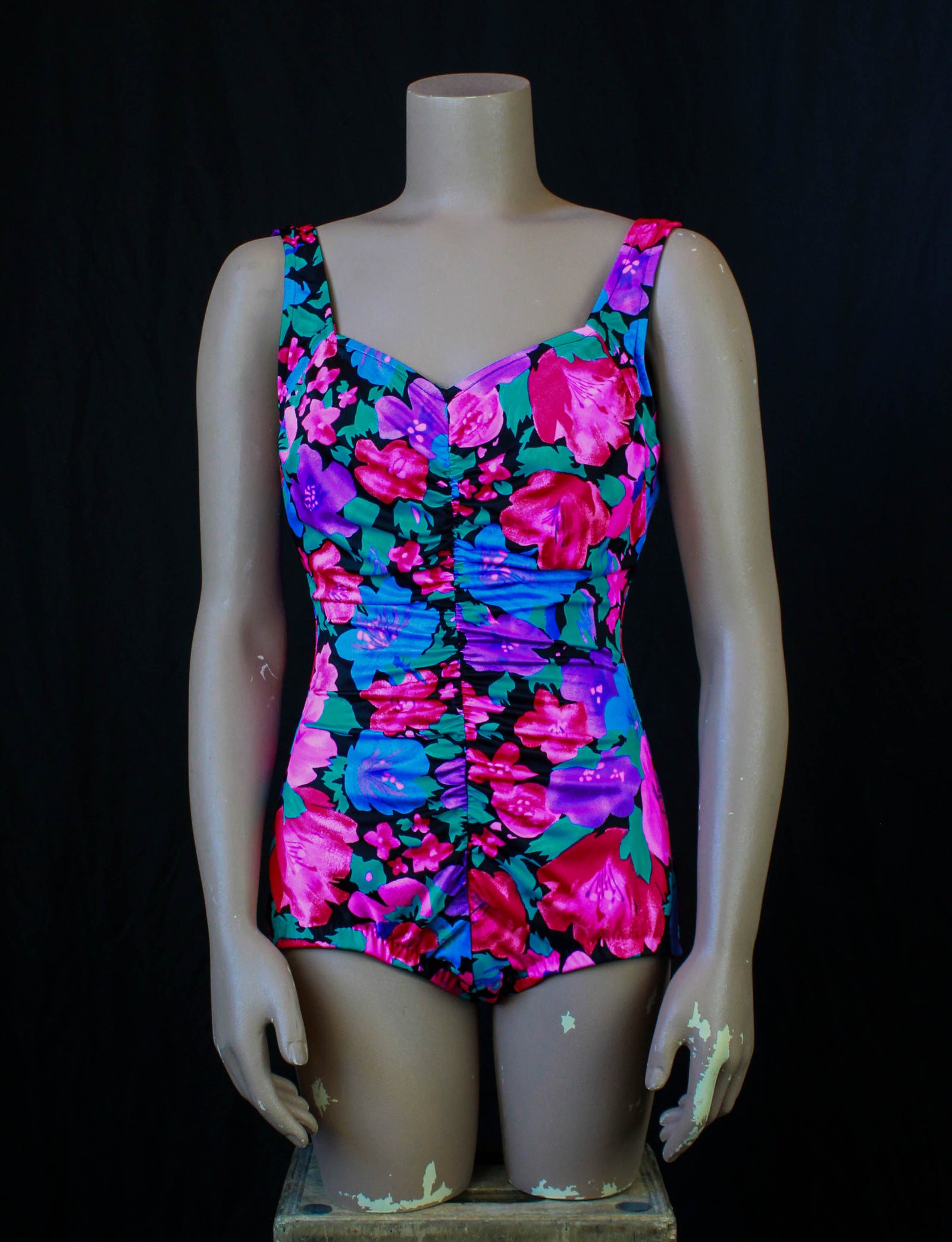 Womens Vintage 80s Floral Bathing Suit One Piece Swim Ware Large Black Shag Vintage 