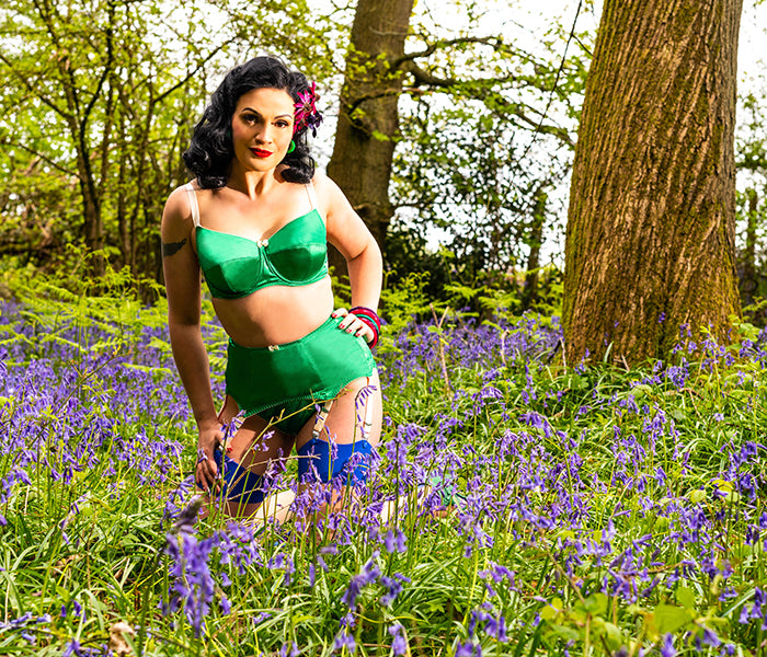 Vintage Style | Green Lingerie and Blue Stockings