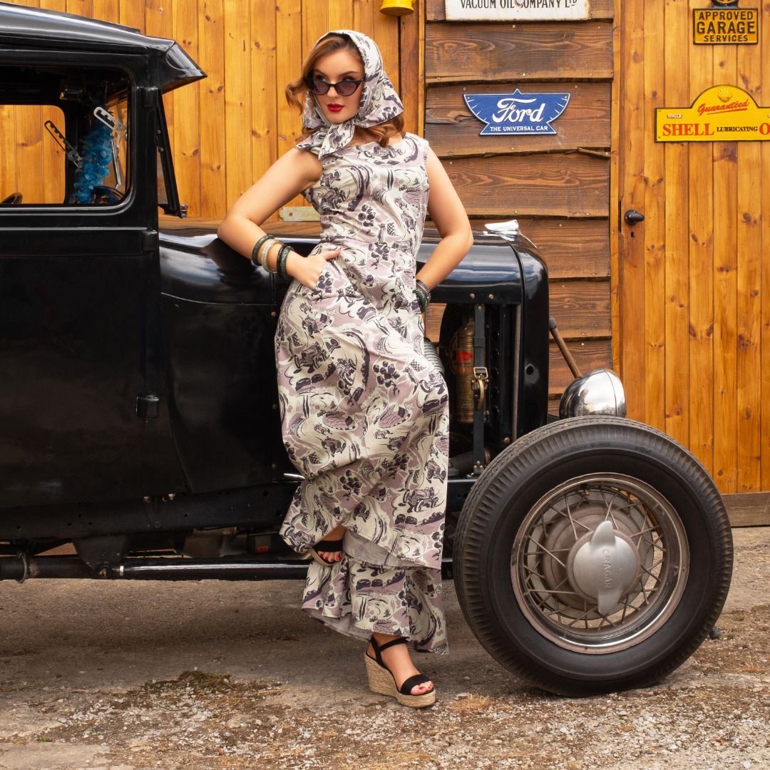 goodwood-revival-vintage-outfit.jpg__PID:19cafa48-9d98-4303-a4a8-48d32f3de9f2