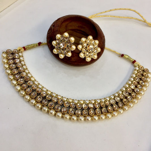 Antique necklace - Vijay & Sons