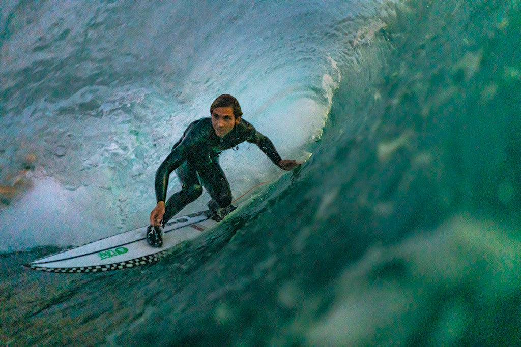 Surfer in a barrel 