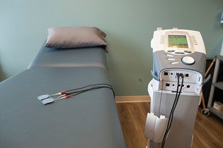 E-stim (Electrical Stimulation) And Its Use In Rehab - EndurElite