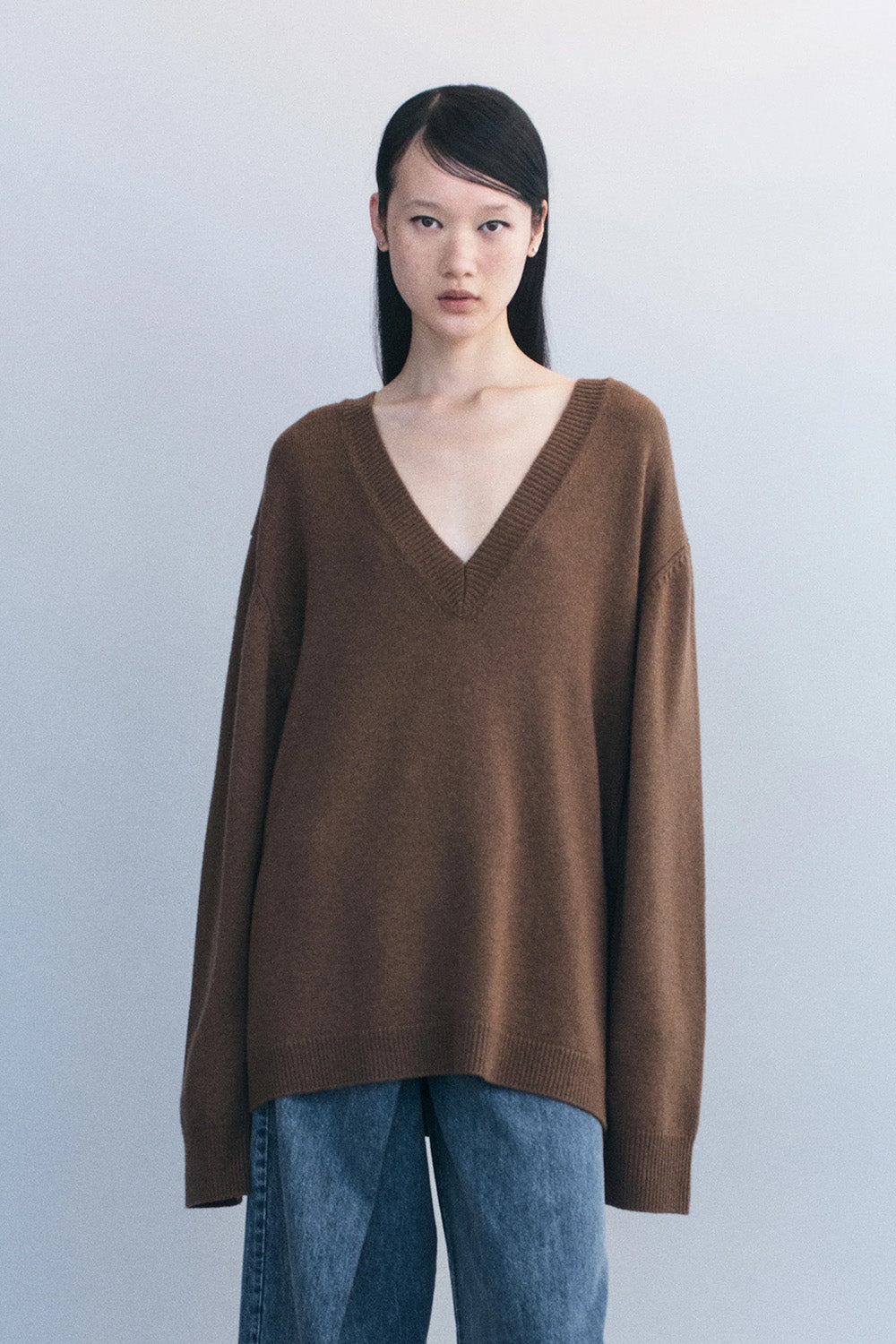 ELVA V-NECK CASHMERE WOOL SWEATER