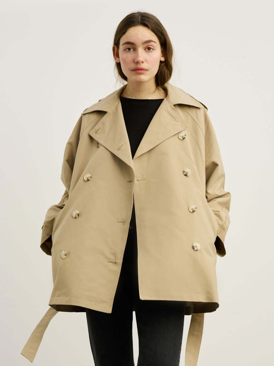 trench coat with fur inside